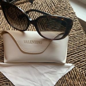 Valentino sunglasses